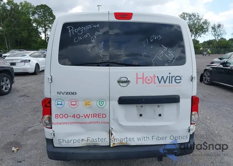 2015 Nissan Nv200 S/Sv from USA, damaged, VIN 3N6CM0KN5FK728468